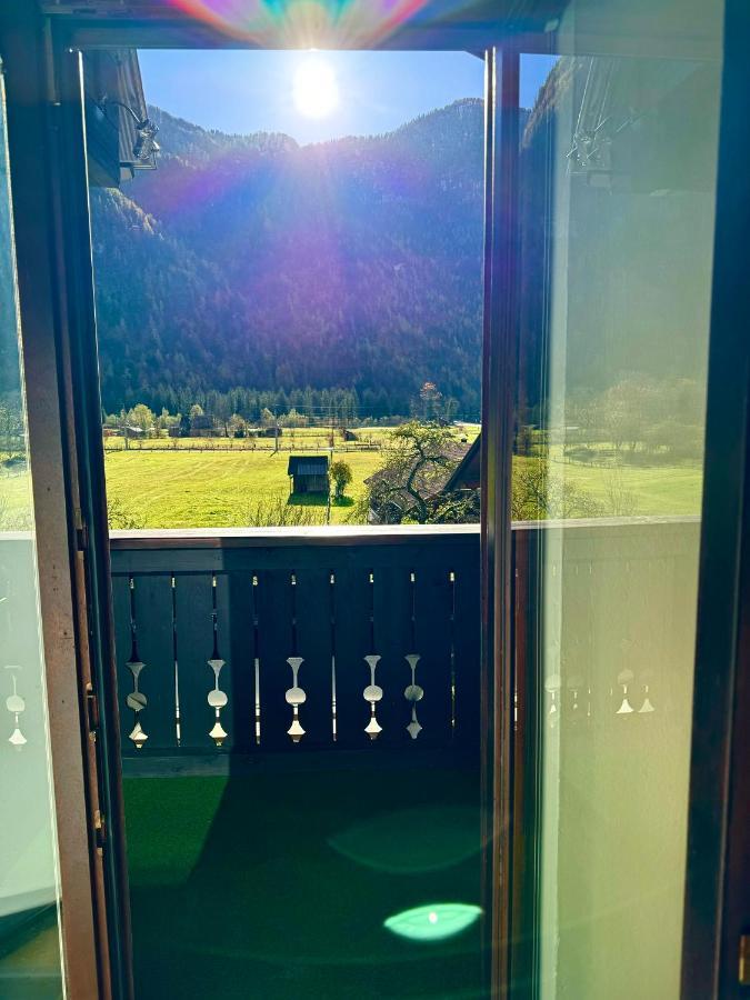 Haus Edelweiss Hotell Obertraun Exteriör bild
