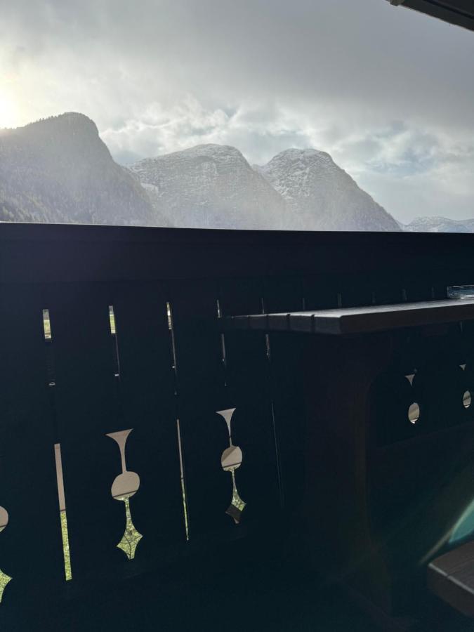 Haus Edelweiss Hotell Obertraun Exteriör bild