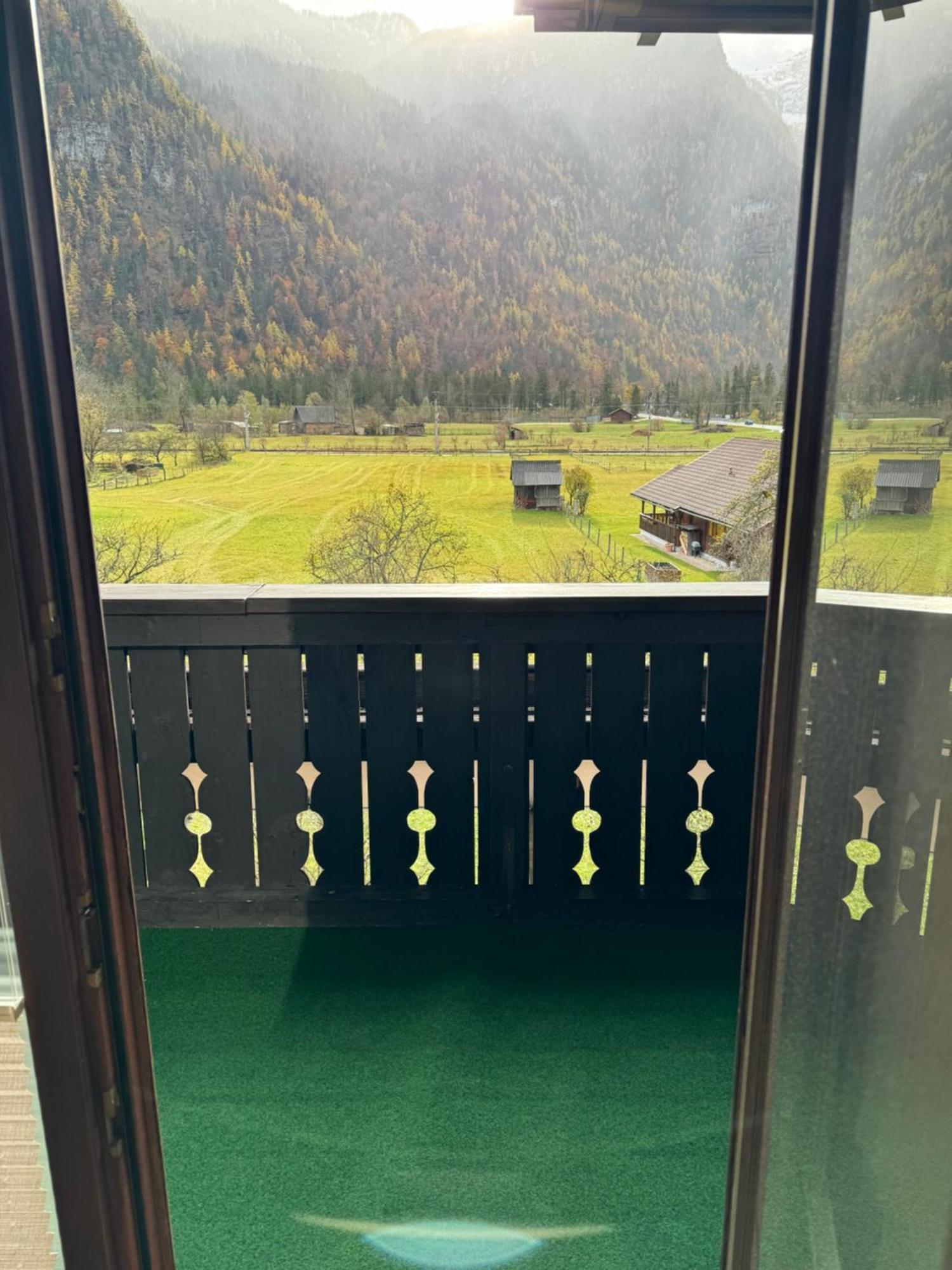 Haus Edelweiss Hotell Obertraun Exteriör bild